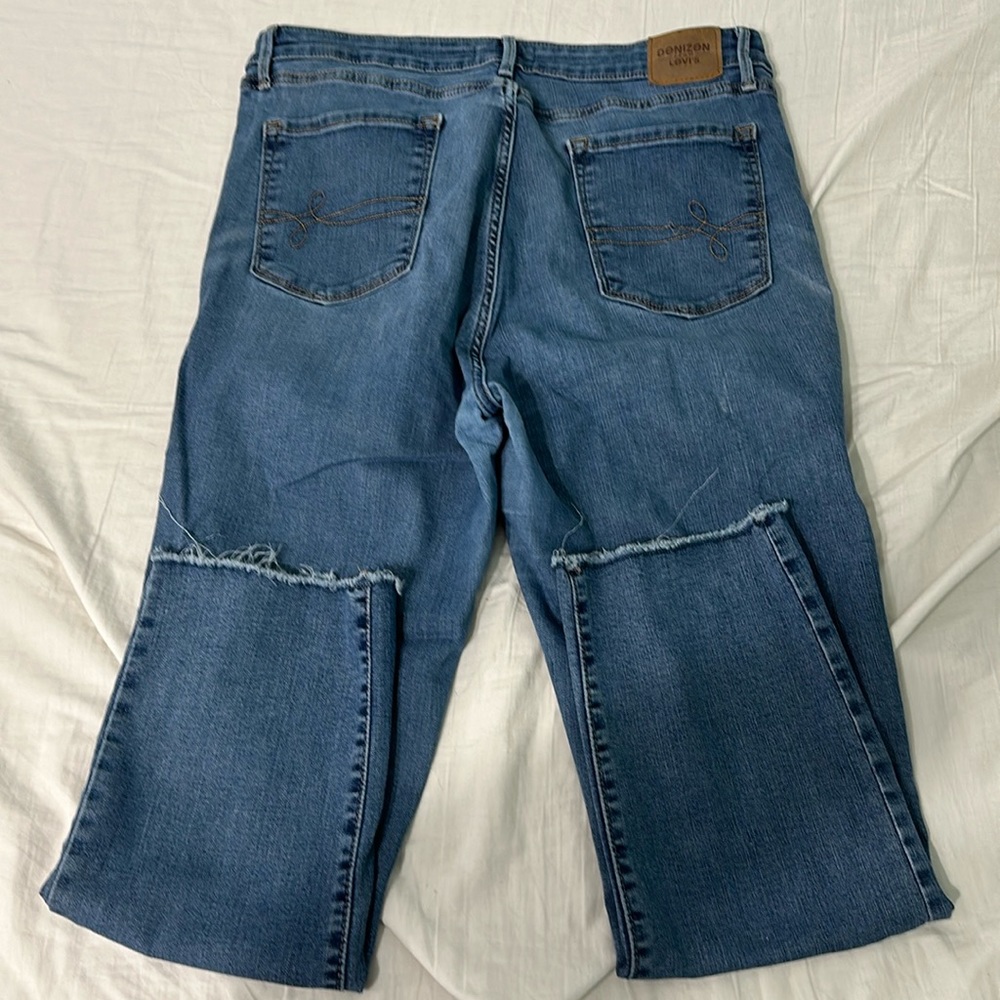 Denizen from Levi’s high rise ankle straight jeans